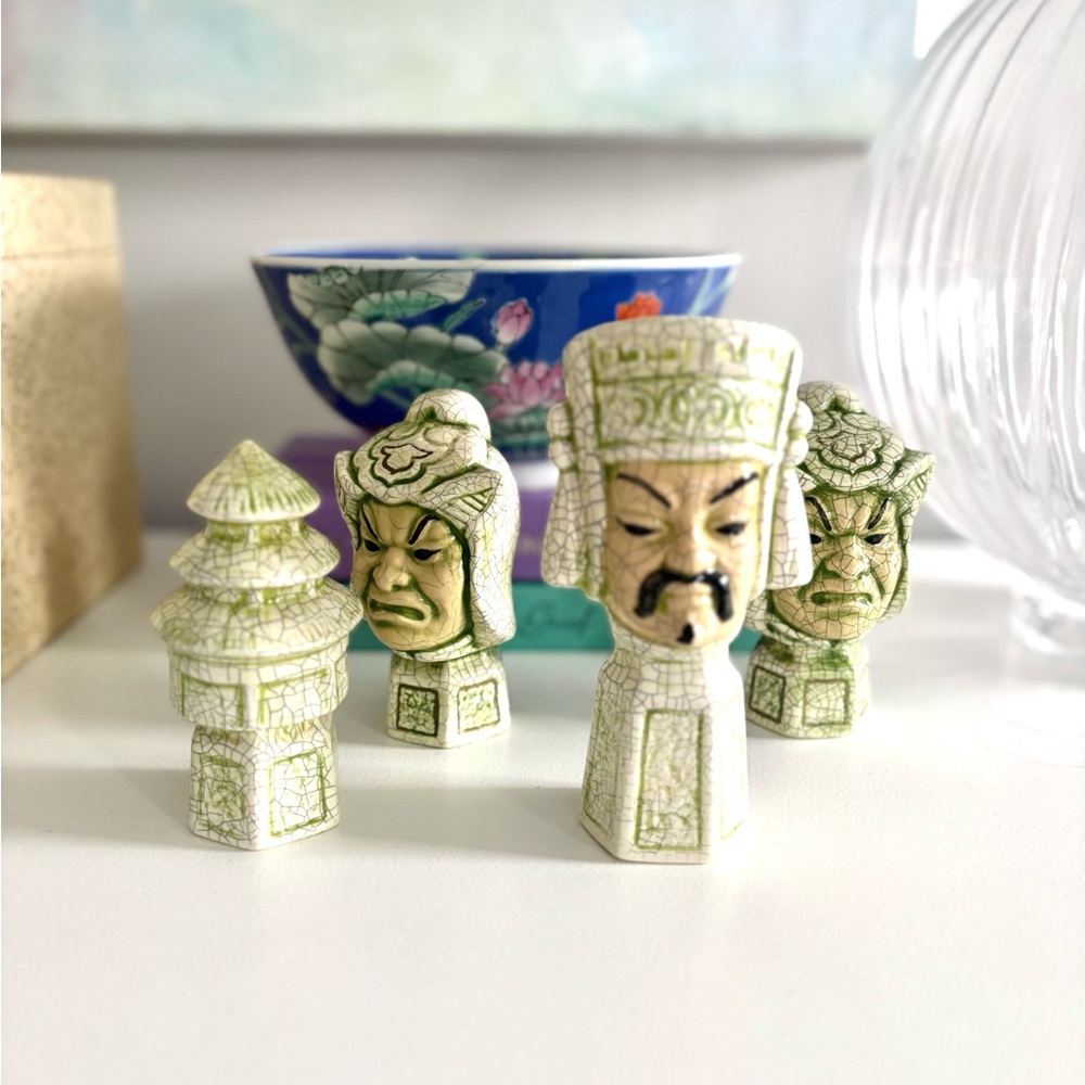 Vintage Asian-inspired crackle glaze figurine set - Picture 7 of 8